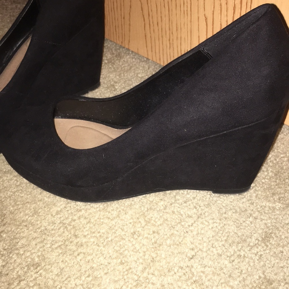 Wedges - Picture 2 of 3